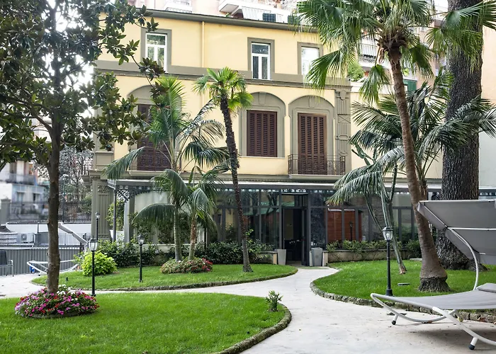 Naples Spa Hotels